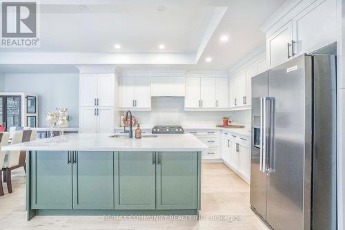 229 Gibbons Street, Oshawa (Mclaughlin), ON - Indoor Photo Showing Kitchen