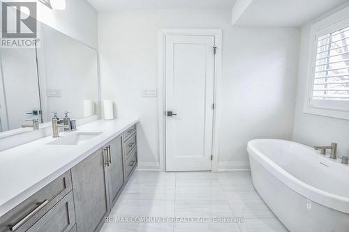 229 Gibbons Street, Oshawa (Mclaughlin), ON - Indoor Photo Showing Bathroom