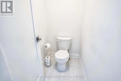 229 Gibbons Street, Oshawa (Mclaughlin), ON - Indoor Photo Showing Bathroom