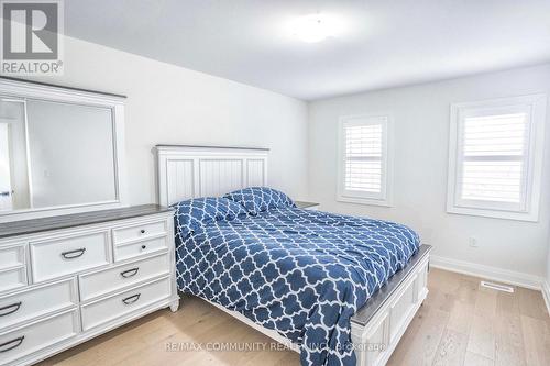 229 Gibbons Street, Oshawa (Mclaughlin), ON - Indoor Photo Showing Bedroom