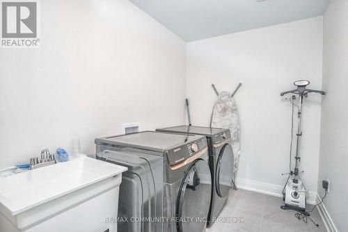 229 Gibbons Street, Oshawa (Mclaughlin), ON - Indoor Photo Showing Laundry Room