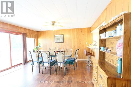 745 Harbour Street, Innisfil (Lefroy), ON - Indoor Photo Showing Dining Room