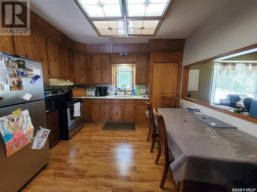 902 Francis Street, Grenfell, SK - Indoor Photo Showing Kitchen