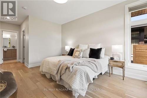 21 Taliesin Trail, Welland, ON - Indoor Photo Showing Bedroom