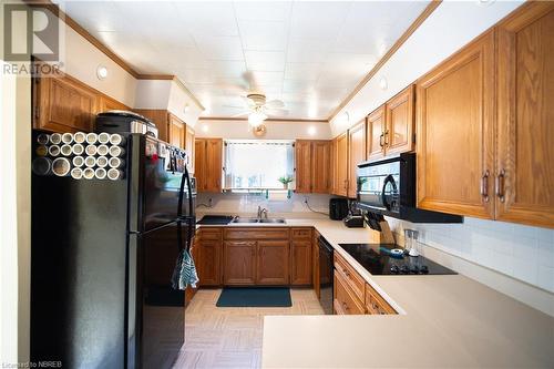 45 Main Street S, Markstay, ON - Indoor Photo Showing Kitchen With Double Sink