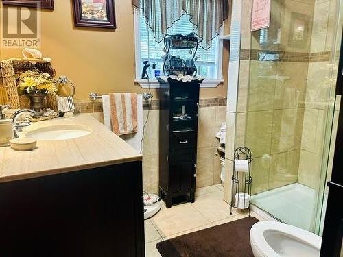 224 Moonlight Avenue, Sudbury, ON - Indoor Photo Showing Bathroom