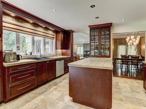 Kitchen - 87 Av. Henley, Mont-Royal, QC - Indoor Photo Showing Kitchen