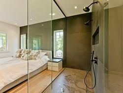 Master bedroom - 