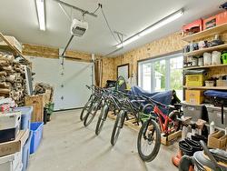 Garage - 