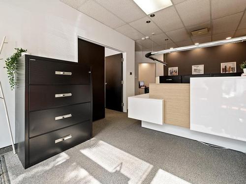 Bureau - 4201 Rue Ste-Catherine E., Montréal (Mercier/Hochelaga-Maisonneuve), QC 