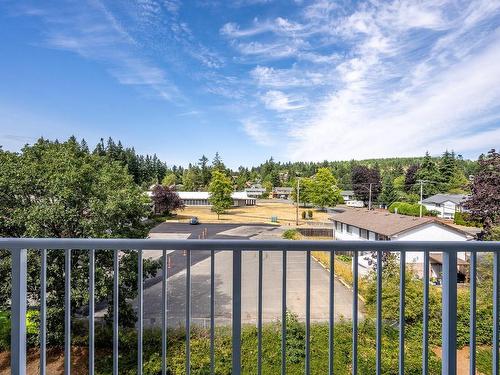 409-175 Centennial Dr, Courtenay, BC - Outdoor With Balcony With View