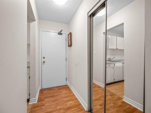 409-175 Centennial Dr, Courtenay, BC - Indoor Photo Showing Other Room