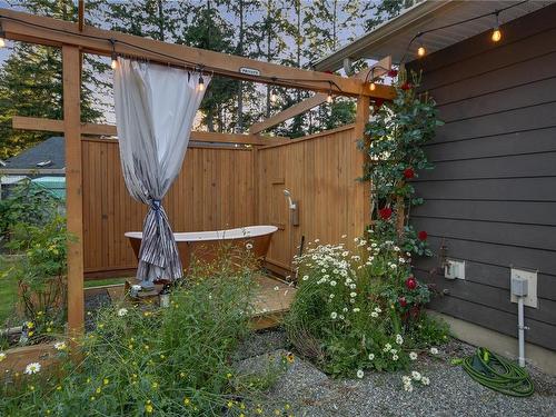 661 Dogwood Cres, Gabriola Island, BC 