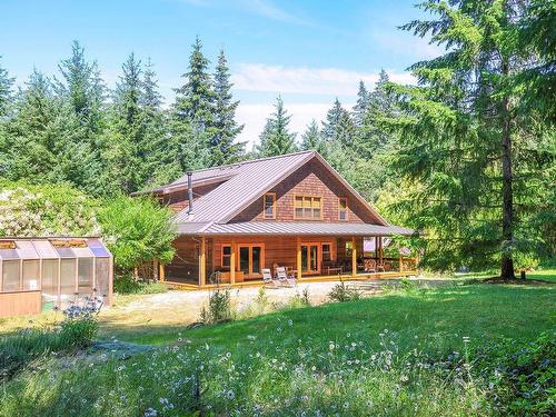 1645 Lea Smith Rd, Hornby Island, BC 