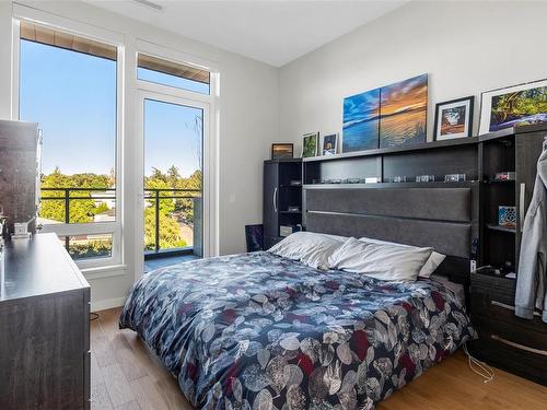 601-1201 Fort St, Victoria, BC - Indoor Photo Showing Bedroom