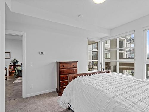 201-1880 Hugh Allan Drive, Kamloops, BC - Indoor Photo Showing Bedroom