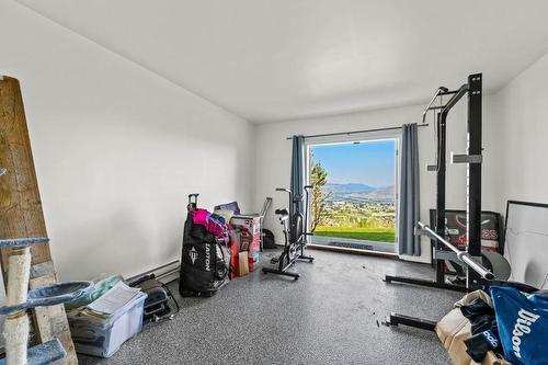 7-1110 Hugh Allan Drive, Kamloops, BC - Indoor Photo Showing Gym Room