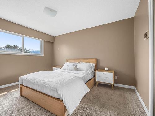 1503 Cascade Street, Kamloops, BC - Indoor Photo Showing Bedroom