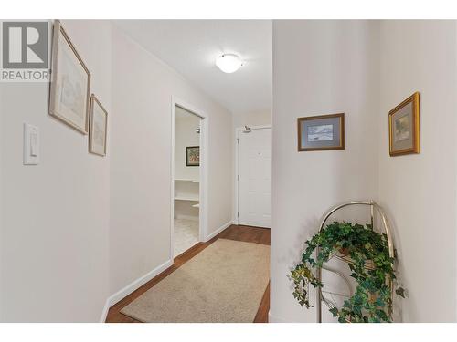 851 5 Avenue Sw Unit# 303, Salmon Arm, BC - Indoor Photo Showing Other Room