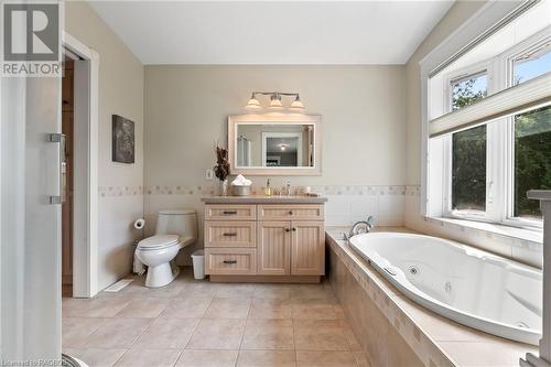 Primary ensuite - 58 Victoria Street, Kincardine, ON - Indoor Photo Showing Bathroom