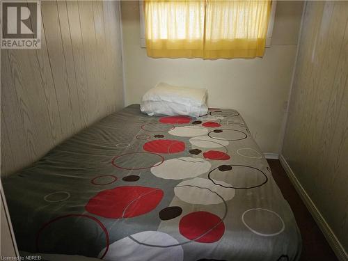 3554 Highway 630, Mattawa, ON - Indoor Photo Showing Bedroom