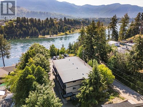 607 12Th  Street, Castlegar, BC - Outdoor With Body Of Water With View