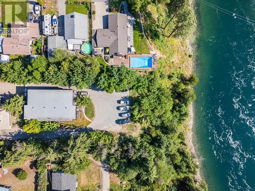 607 12Th  Street, Castlegar, BC - Outdoor With View