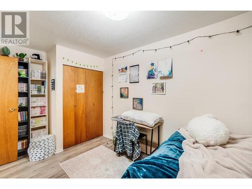 607 12Th Street, Castlegar, BC - Indoor Photo Showing Bedroom