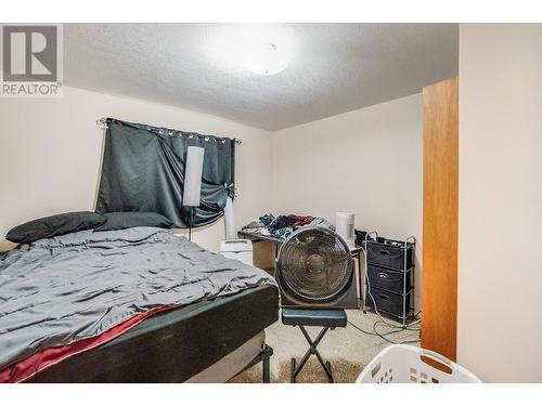 607 12Th  Street, Castlegar, BC - Indoor Photo Showing Bedroom