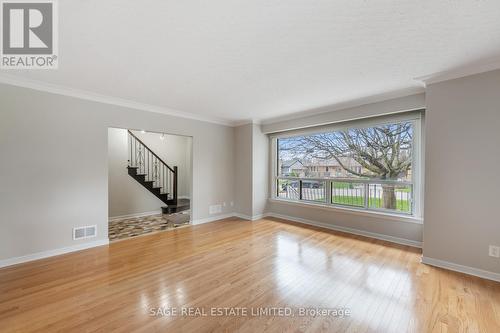 41 Walwyn Avenue, Toronto (Humberlea-Pelmo Park), ON - Indoor Photo Showing Other Room