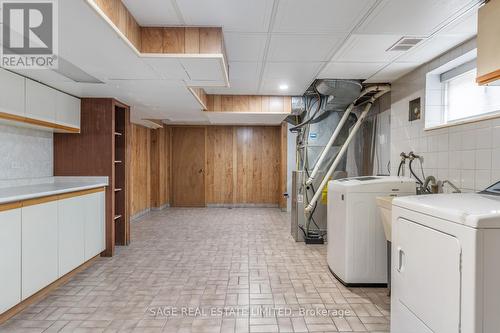 41 Walwyn Avenue, Toronto (Humberlea-Pelmo Park), ON - Indoor Photo Showing Laundry Room