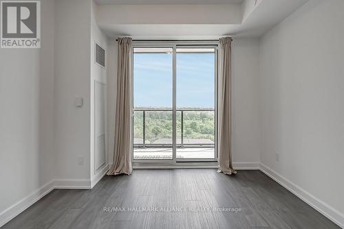 1103 - 3220 William Coltson Avenue, Oakville, ON - Indoor Photo Showing Other Room