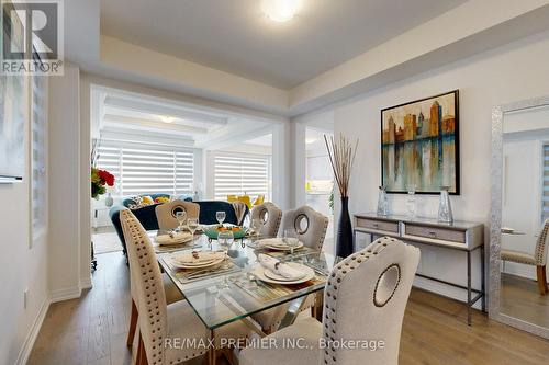 163 Spitfire Drive, Hamilton (Mount Hope), ON - Indoor Photo Showing Dining Room