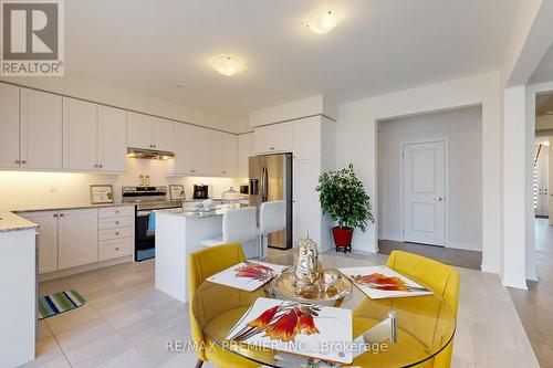 163 Spitfire Drive, Hamilton (Mount Hope), ON - Indoor Photo Showing Kitchen