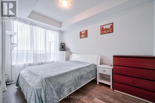 407 - 7167 Yonge Street, Markham (Grandview), ON - Indoor Photo Showing Bedroom