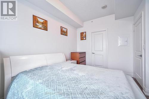 407 - 7167 Yonge Street, Markham (Grandview), ON - Indoor Photo Showing Bedroom