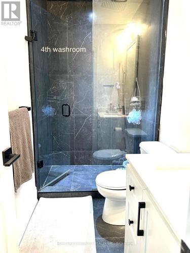 100 Long Meadow Road, Brampton (Bram East), ON - Indoor Photo Showing Bathroom