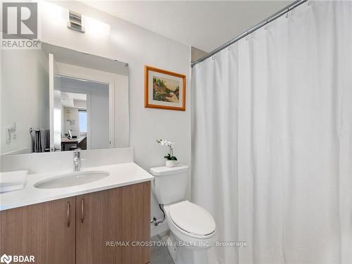 702 - 58 Lakeside Terrace, Barrie, ON - Indoor Photo Showing Bathroom