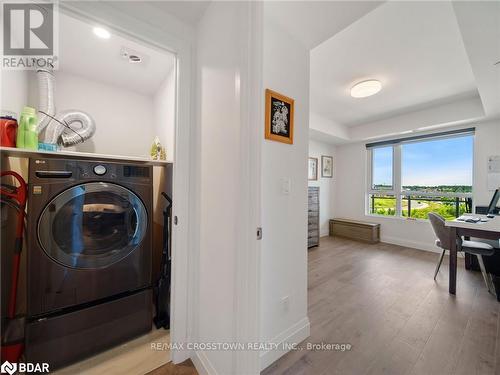 702 - 58 Lakeside Terrace, Barrie, ON - Indoor Photo Showing Laundry Room