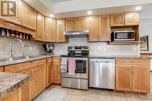 14607 The Gore Road, Caledon (Bolton East), ON - Indoor Photo Showing Kitchen With Double Sink