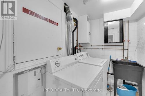 53 Chadwick Street, Brampton (Fletcher'S West), ON - Indoor Photo Showing Laundry Room