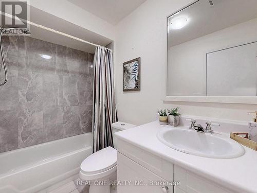 183 Edmonton Drive, Toronto (Pleasant View), ON - Indoor Photo Showing Bathroom