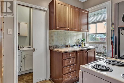 269 Rubidge Street, Peterborough (Downtown), ON - Indoor Photo Showing Kitchen