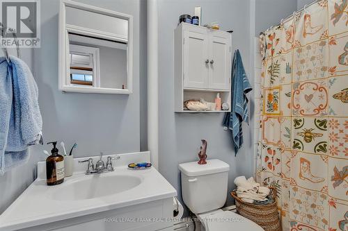 269 Rubidge Street, Peterborough (Downtown), ON - Indoor Photo Showing Bathroom