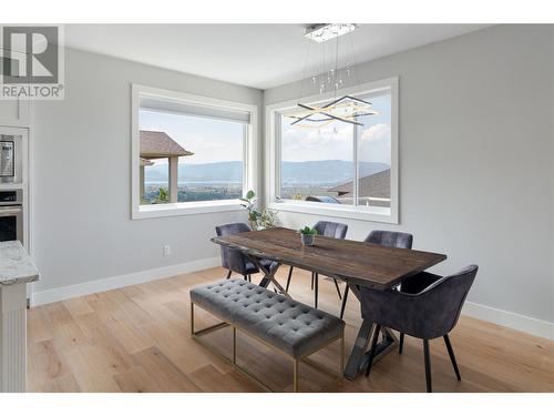 1250 Monte Vista Avenue, Kelowna, BC - Indoor Photo Showing Dining Room