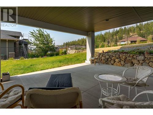 1250 Monte Vista Avenue, Kelowna, BC - Outdoor With Deck Patio Veranda