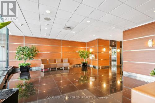 406 - 77 Harbour Square, Toronto (Waterfront Communities), ON - Indoor Photo Showing Other Room