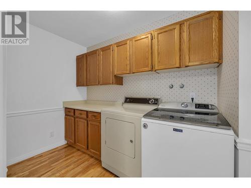 2200 Gordon Drive Unit# 43, Kelowna, BC - Indoor Photo Showing Laundry Room