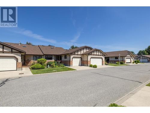 2200 Gordon Drive Unit# 43, Kelowna, BC - Outdoor With Facade