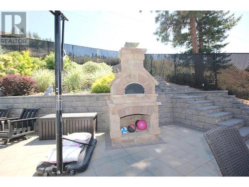 3160 Evergreen Drive, Penticton, BC - Outdoor